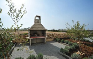Property grounds - StunNing apartment in Nin with WiFi (Nin)