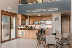 Coffee/tea maker, fridge, microwave, oven - Villa Phoebeia, Wonderful Sea Views, Outdoor Infinity Pool, Antipata, Kefalonia (Kefalonia)