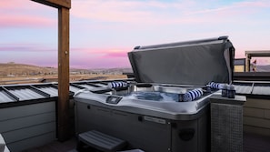 Interior - Rooftop Deck w/ Hot Tub Near Dining & Ski Slopes The Lookout by Avantstay (Park City)