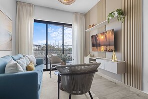 TV - NOK Modern 2BR at The Towers by Vistacana (Punta Cana)