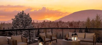 LUX | Loon SlopeSide