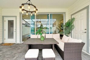 Outdoor dining - 5BR Windsor Island Resort Home | Private Pool, BBQ-4407WI (Davenport)