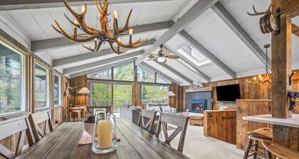 Peaceful woodland retreat just minutes from Wildcat and Attitash Mountain ski areas, downtown North Conway, StoryLand, shopping, and dining. The perfect home base for mountain adventures, relaxation, and unforgettable family memories, YEAR ROUND!