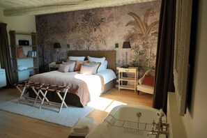 7 bedrooms, iron/ironing board, WiFi, bed sheets - House Yomana Luberon (Oppède)