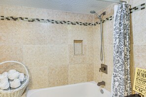 Hair dryer, towels - Steps to Ocean: Daytona Beach Condo w/ Patio! (Daytona Beach)