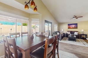 Dining - Modern home w/ private heated pool, backyard w/ patio & BBQ grill (Mesa)