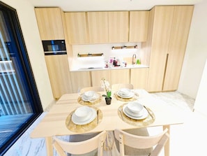 Private kitchen - Cosy Terrace Studio close to city center (Luxembourg)