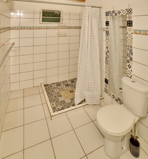 Towels, soap, toilet paper - Bungalow pacifique - Facing the sea - 2 people (Saint-Louis)