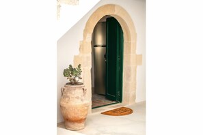 Exterior detail - Traditional Anna's Stone House with Private Pool (Margarites)