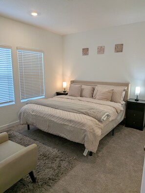 Iron/ironing board, WiFi, bed sheets