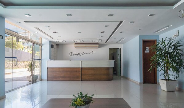Lobby - Apartamento em Macae Proximo a Praia de Imbetiba (Macaé)