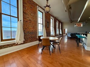 Dining - Loft Over Main: The 3rd Floor Urban Lookout 2BR (Cedar Falls)