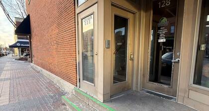 Loft Over Main: The 3rd Floor Urban Lookout 2BR