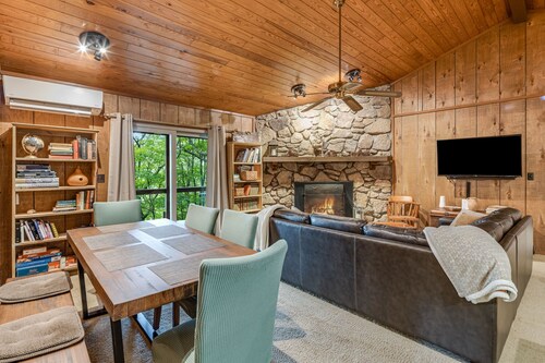 Mountain Magic in the Wolf Laurel Community