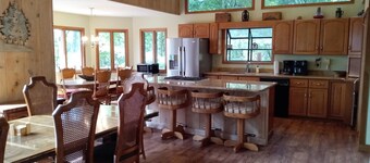 Wolf Moon Retreat/68 Unakite