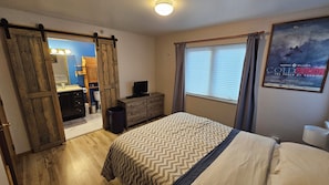 2 chambres, fer et planche à repasser, Wi-Fi gratuit, draps fournis