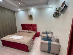 2 Schlafzimmer, Bügeleisen/Bügelbrett, kostenloses WLAN, Bettwäsche