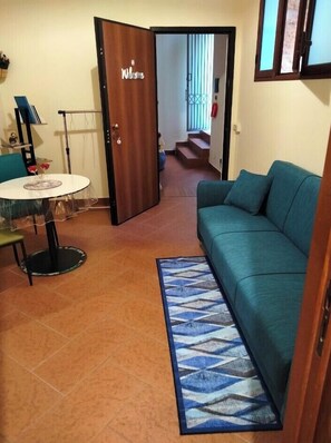 Apartament Comfort, balcó, vistes a la ciutat | Caixa forta a l'habitació i wifi gratuïta 