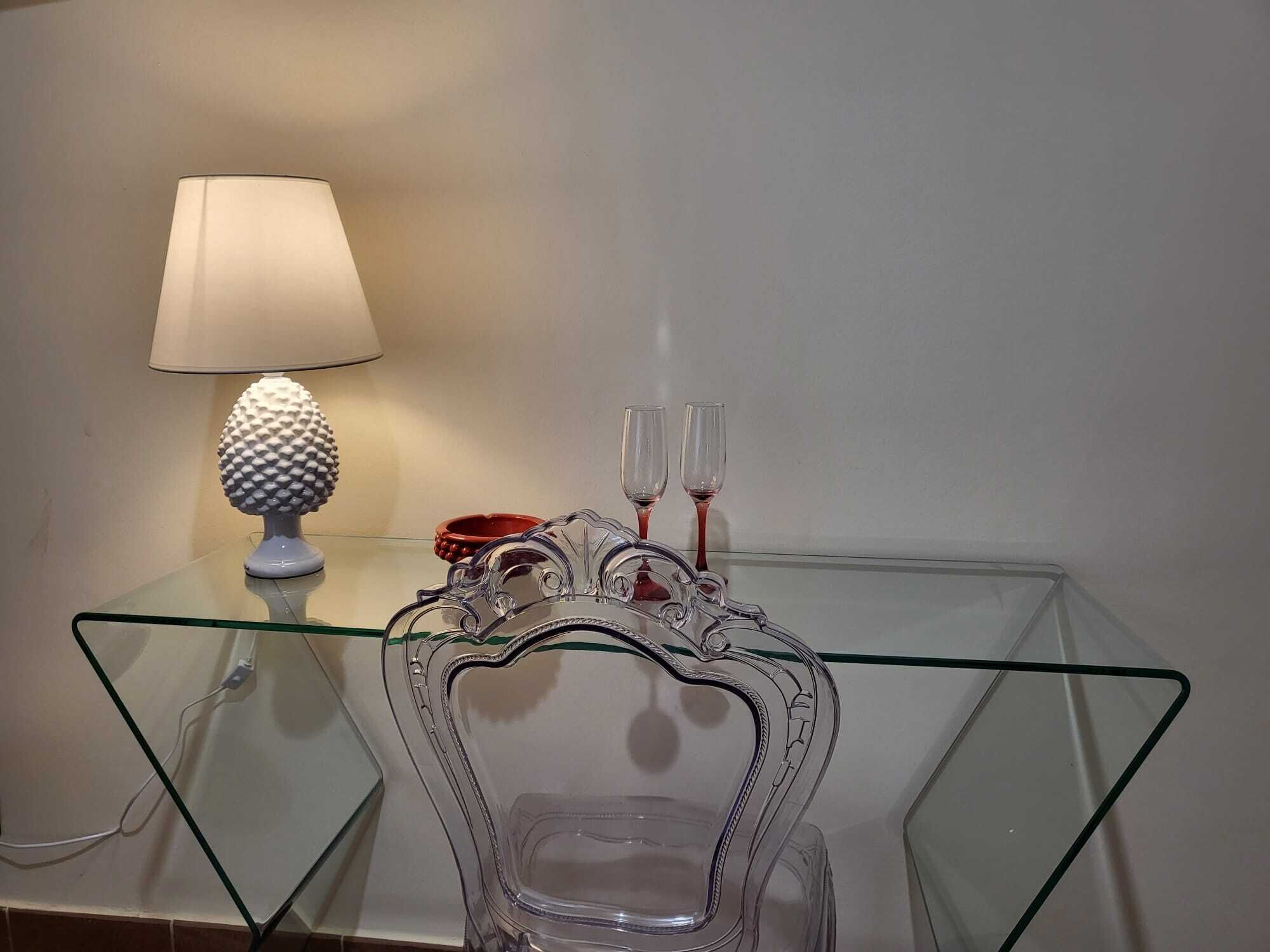 Departamento Confort, balcón, vista a la ciudad | Caja de seguridad en la habitación y wifi gratis 