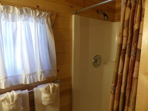 淋浴设施、毛巾