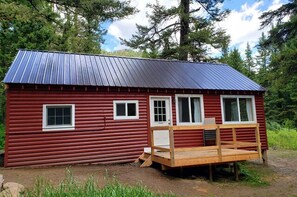 Exterior - Madison River Cabin Rental #11 (W YELLOWSTONE)