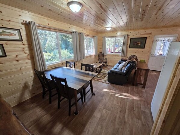 Living area - Madison River Cabin Rental #41 (W YELLOWSTONE)