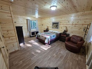 Bed sheets - Madison River Cabin Rental #41 (W YELLOWSTONE)