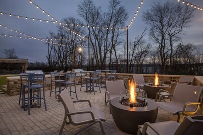 Everhome Suites Clarksville Ft. Campbell Area