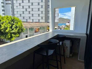 Comfort Apartment | Living area | Flat-screen TV - Boca de mar Apartments  (Mazatlán)