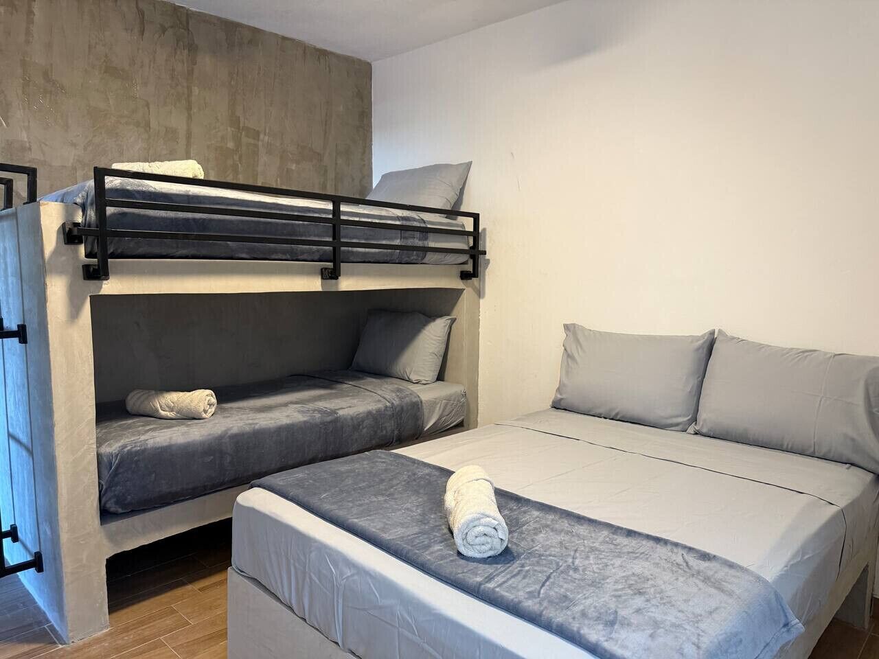 Departamento Confort | Cortinas blackout, tabla de planchar con plancha y wifi gratis 