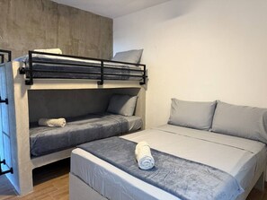 Comfort Apartment | Blackout drapes, iron/ironing board, free WiFi - Boca de mar Apartments  (Mazatlán)