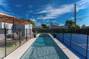 Outdoor pool, a heated pool - Resort Style W/ Heated/Salt Pool, Court & Lux Services! (Cutler Bay)