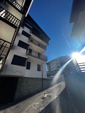 Exterior - Mountain View Retreat in Limone Piemonte (Limone Piemonte)