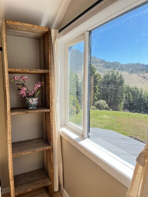 Interior - Baguales Cabin (Coyhaique)