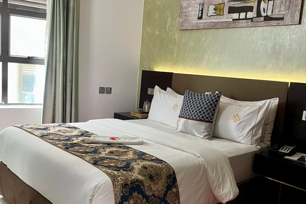 ห้องคลาสสิก, ห้องน้ำส่วนตัว | ตู้นิรภัยในห้องพัก, ห้องเก็บเสียง, Wi-Fi ฟรี