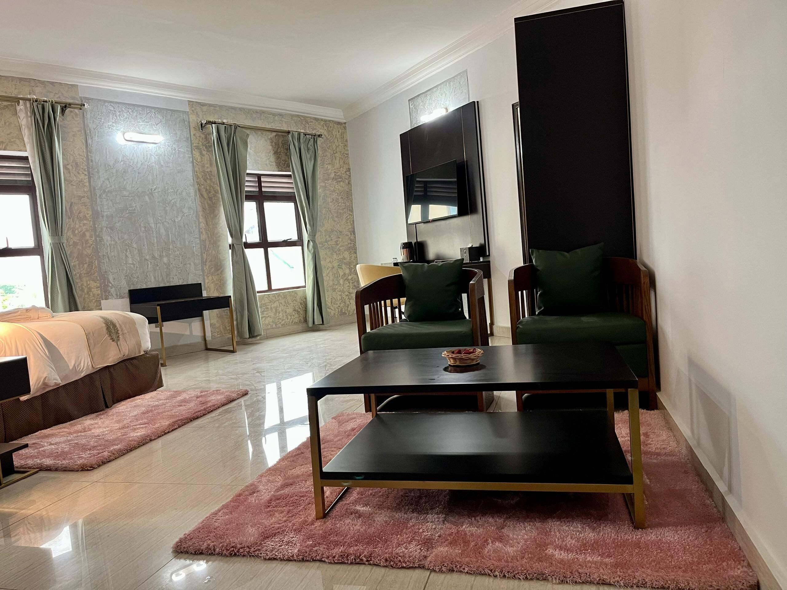 Junior Room, Private Bathroom | In-room safe, soundproofing, free WiFi