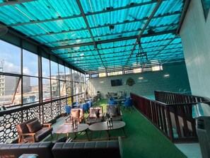 Indoor pool - FOPROLUX PALACE (Douala)