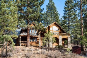 Exterior - Northstar Retreat/Hot Tub/Ski Room/Shuttle to Hill (Placer County)