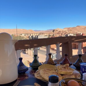 Colazione continentale inclusa, servita tutte le mattine