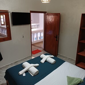 Habitació doble estàndard, pati, vistes al pati | Wifi gratuïta