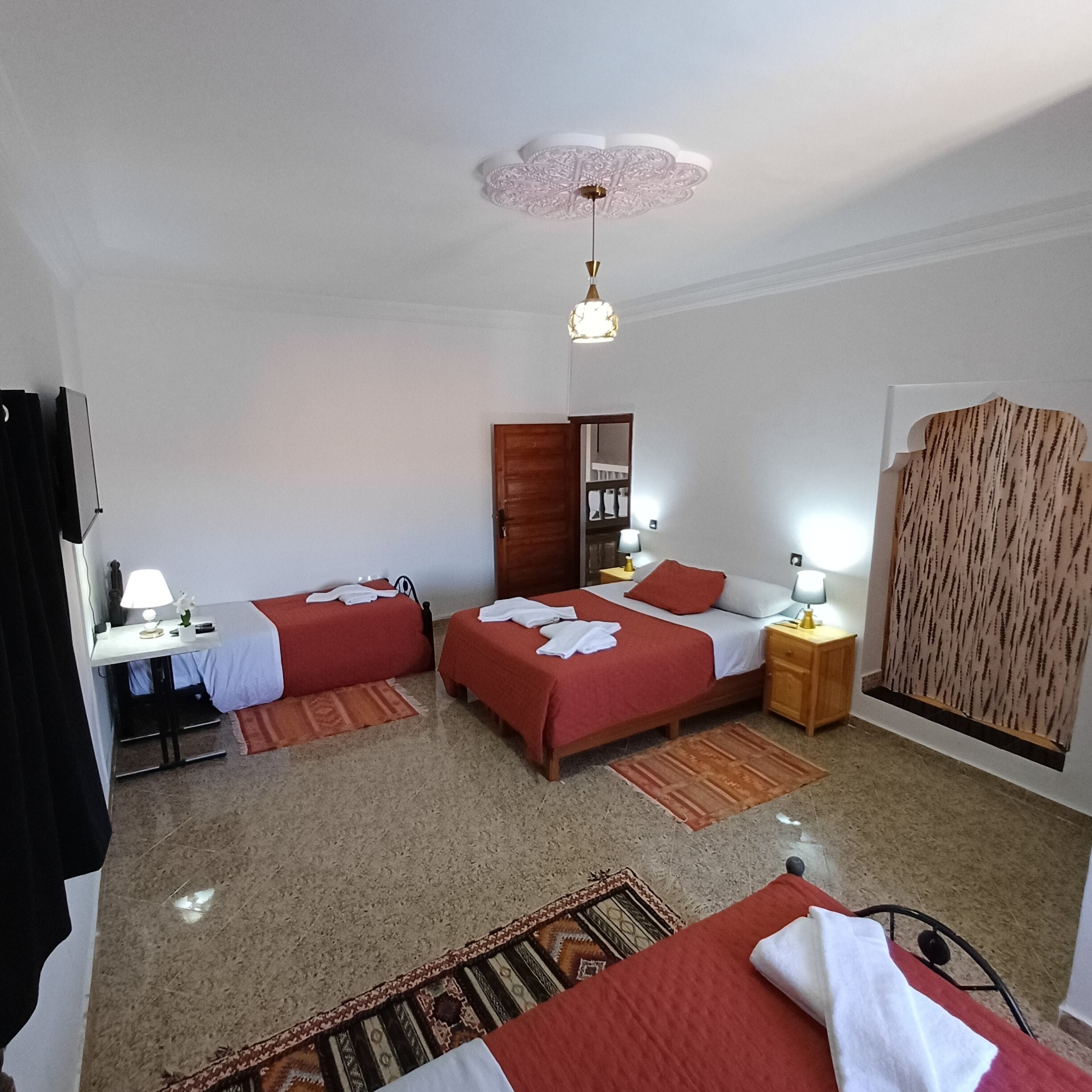 Family Room, Patio, City View