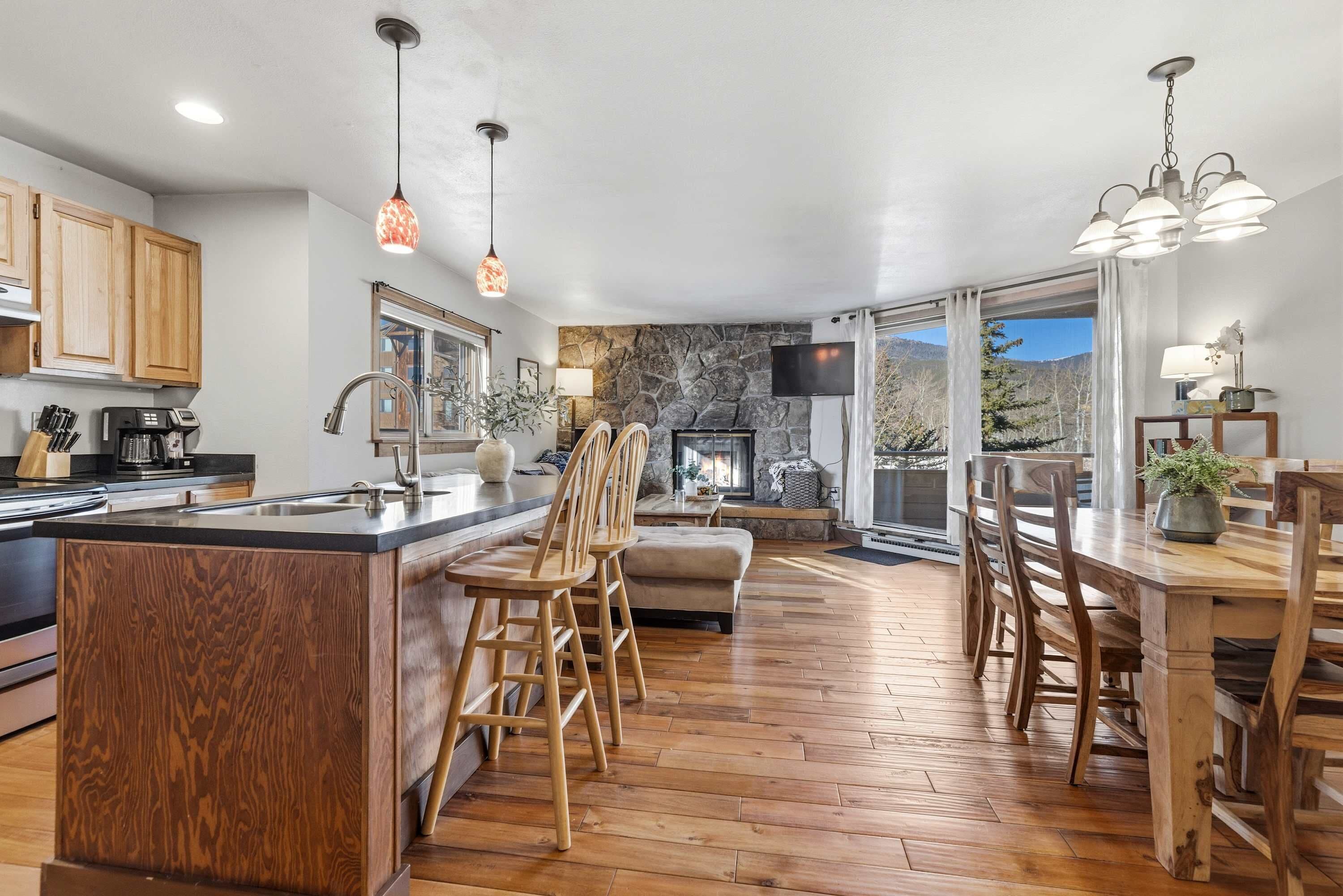 冰箱、微波炉、烤箱、炉灶