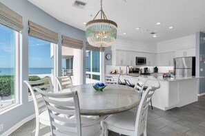 Dining - Beachfront Condo on Anna Maria Island (Holmes Beach)