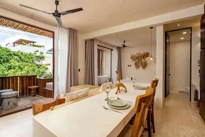 Interior - Refugio de Diseñador con Bañera y Terraza Privada (Tulum)