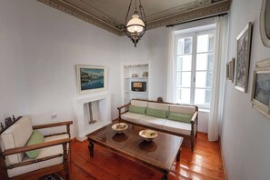 House | 2 bilik tidur, Internet