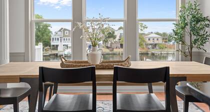 Canal-Front OBX Home w/Dock + Hot Tub/Kayaks/Paddleboards + Bring Your Boat!