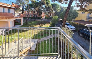 Property grounds - 3 bedroom lovely apartment in Rosolina Mare (RO) (Rosolina Mare (RO))