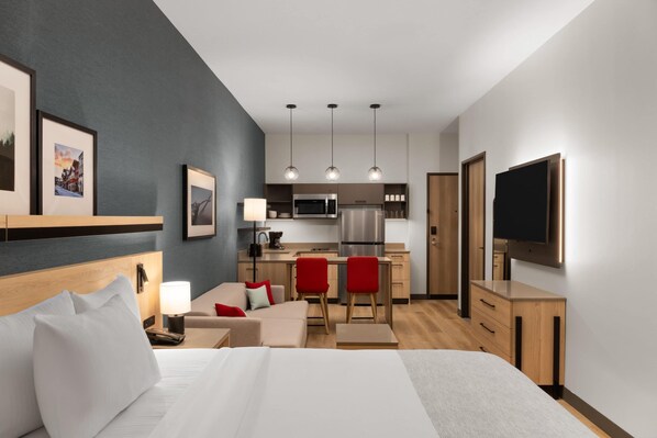 Habitación, 1 cama King size, para no fumadores | Ropa de cama de alta calidad y tabla de planchar con plancha 