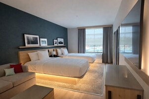 Premium bedding, iron/ironing board, free cribs/infant beds, free WiFi