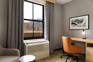 Værelse - 1 kingsize-seng - handicapvenligt - ikke-ryger | Strygejern/strygebræt, gratis Wi-Fi, sengetøj